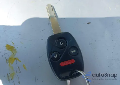 2012 Honda Accord 2.4 Ex-L from USA, damaged, VIN 1HGCP2F83CA084235